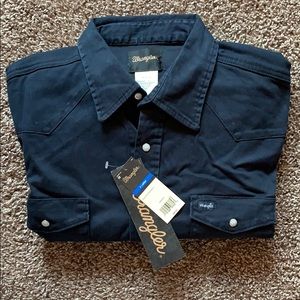 Wrangler men’s button down long sleeve